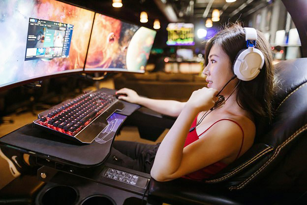 Land a career in video games - Chris Jones Gaming